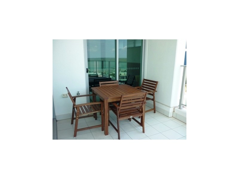 1322/27 Woods Street, Darwin NT 0800