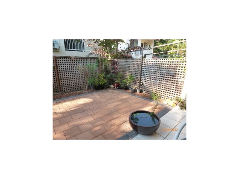 2/2 Gardens Hill Crescent, The Gardens NT 0820
