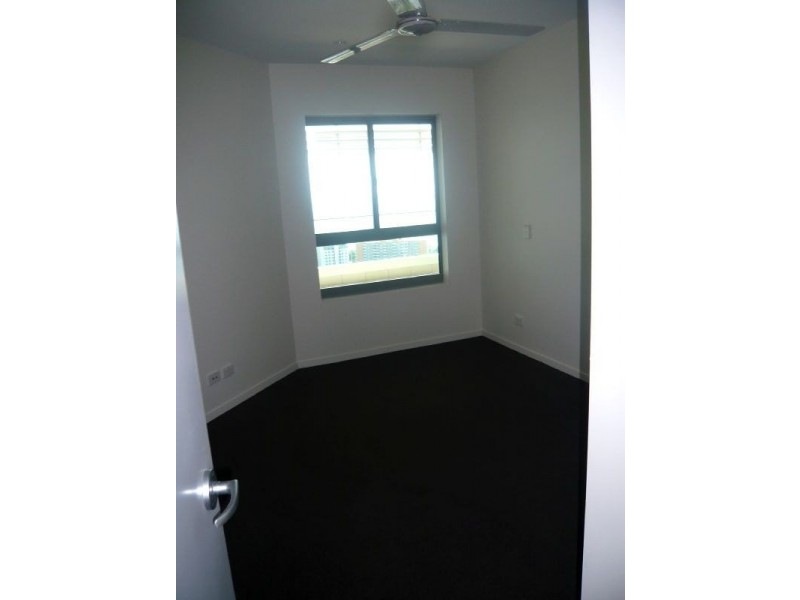 2501/43 Knuckey Street, Darwin NT 0800