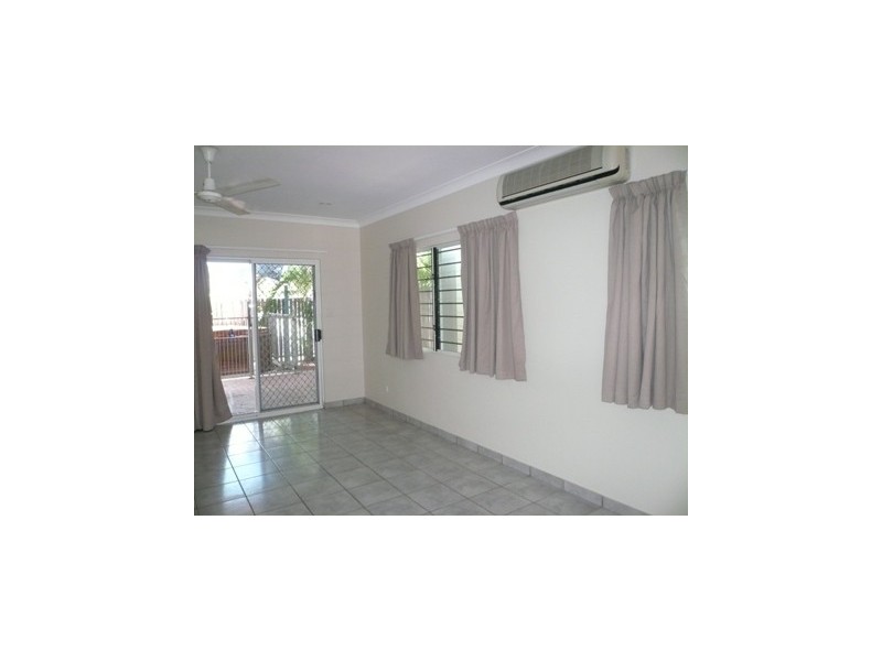 2/5 Sovereign Circuit, Coconut Grove NT 0810
