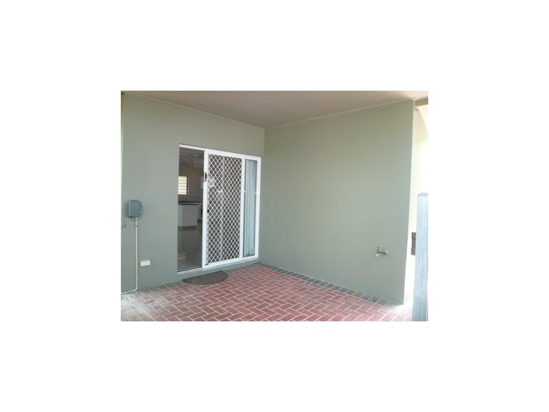 2/5 Sovereign Circuit, Coconut Grove NT 0810