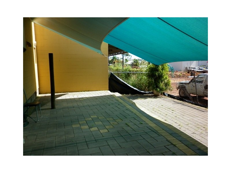 13/9 Charlton Ct, Woolner NT 0820
