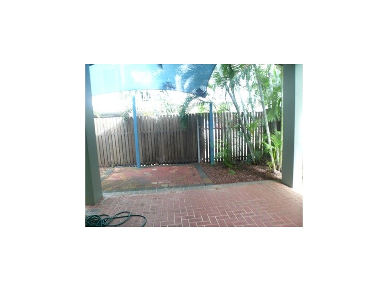 2/5 Sovereign Court, Coconut Grove NT 0810