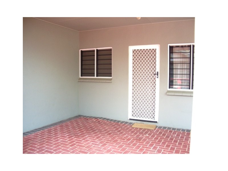 2/5 Sovereign Court, Coconut Grove NT 0810