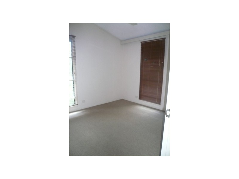 15 Matthews Road, Anula NT 0812