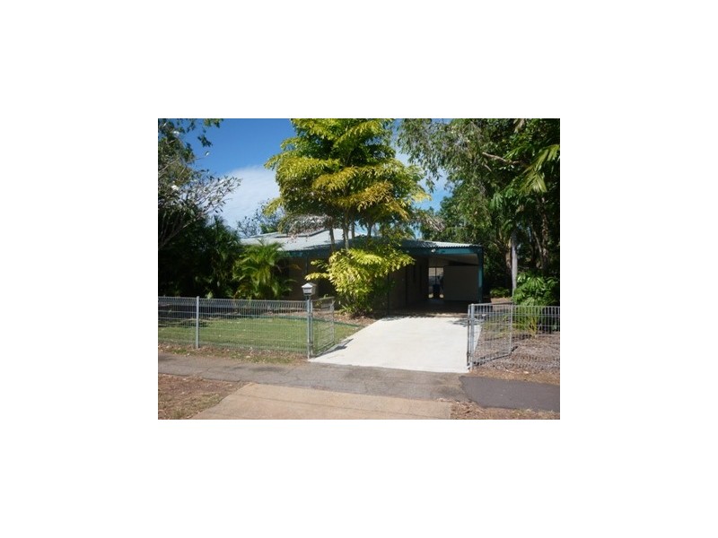 32 Caledonian Street, Anula NT 0812