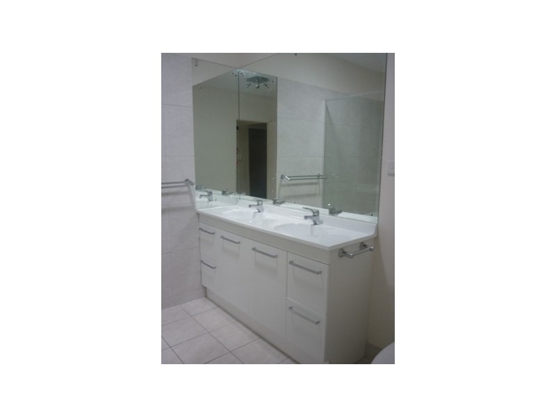 32 Caledonian Street, Anula NT 0812