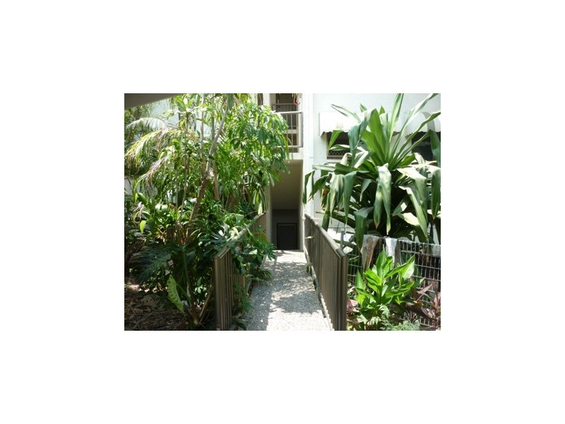 2/16 Houston Street, Larrakeyah NT 0820