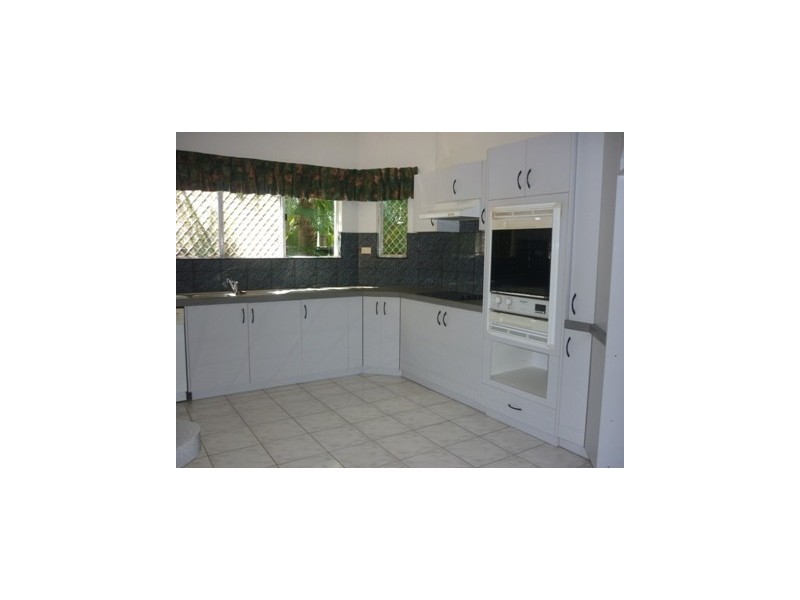 6 Carnoustie Circuit, Marrara NT 0812