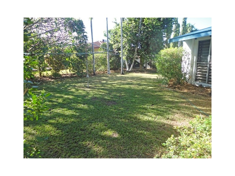 9 Attawomba Street, Ludmilla NT 0820
