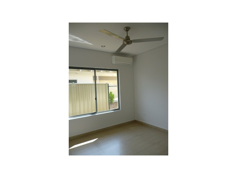 12 Moore Street, Muirhead NT 0810