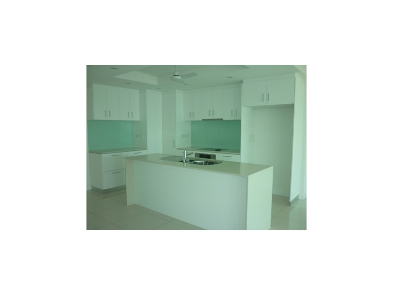 1730/27 Woods Street, Darwin NT 0800