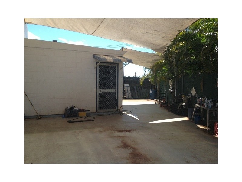 7/11 Bombing Road, Winnellie NT 0820