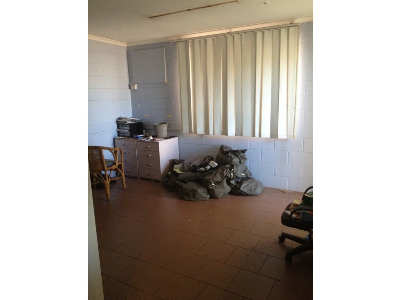 7/11 Bombing Road, Winnellie NT 0820