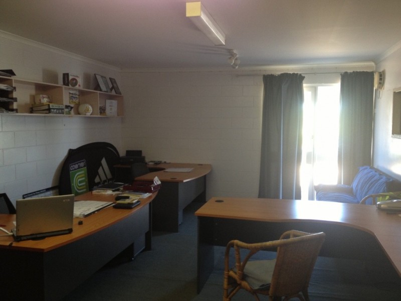 7/11 Bombing Road, Winnellie NT 0820