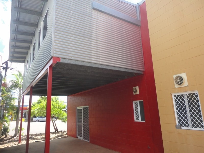 16/9 Charlton Court, Woolner NT 0820