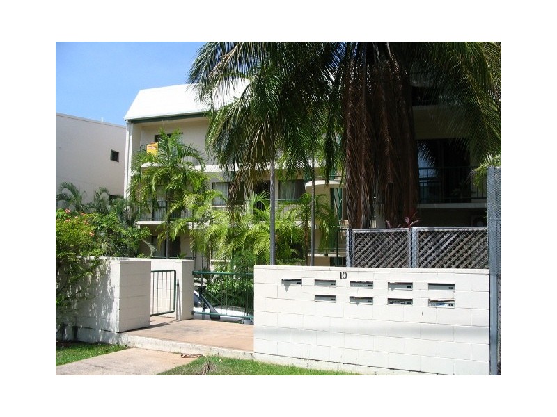2/10 Houston Street, Larrakeyah NT 0820
