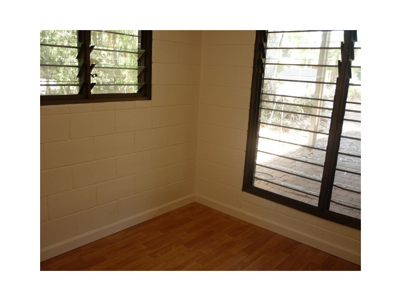 2 Radge Court, Malak NT 0812