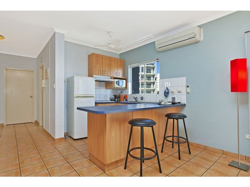 17/28 Woods Street, Darwin NT 0800