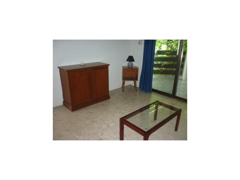 22/23 Hudson Fysh, Parap NT 0820