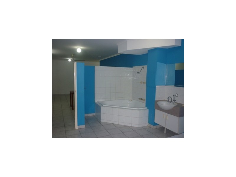 42/21 Cavenagh Street, Darwin NT 0800