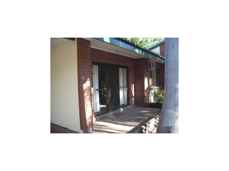 8/27 Lakes Crescent, Northlakes NT 0812