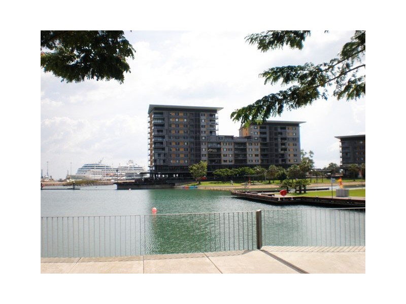 366/19B Kitchener Drive, Darwin NT 0800