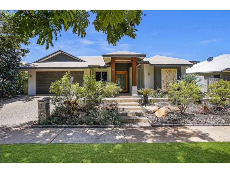 22 Dawarra Crescent, Lyons NT 0810