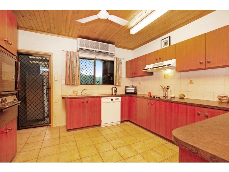 4/4 Abbott Crescent, Malak NT 0812