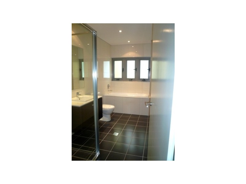 3/4 Merkur, Larrakeyah NT 0820