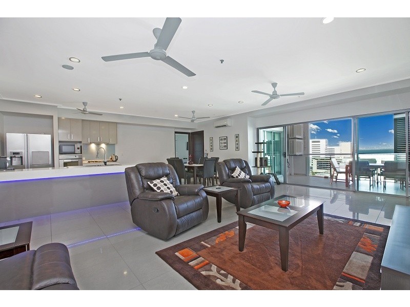 24/29 Woods Street, Darwin NT 0800