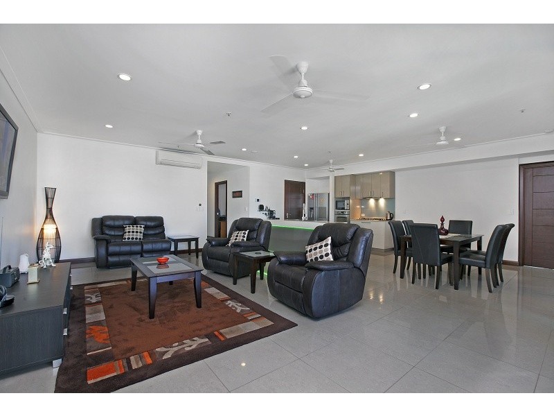 24/29 Woods Street, Darwin NT 0800