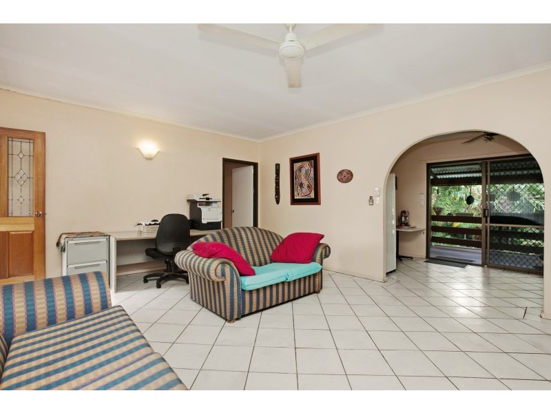 21 Applegum Drive, Karama NT 0812