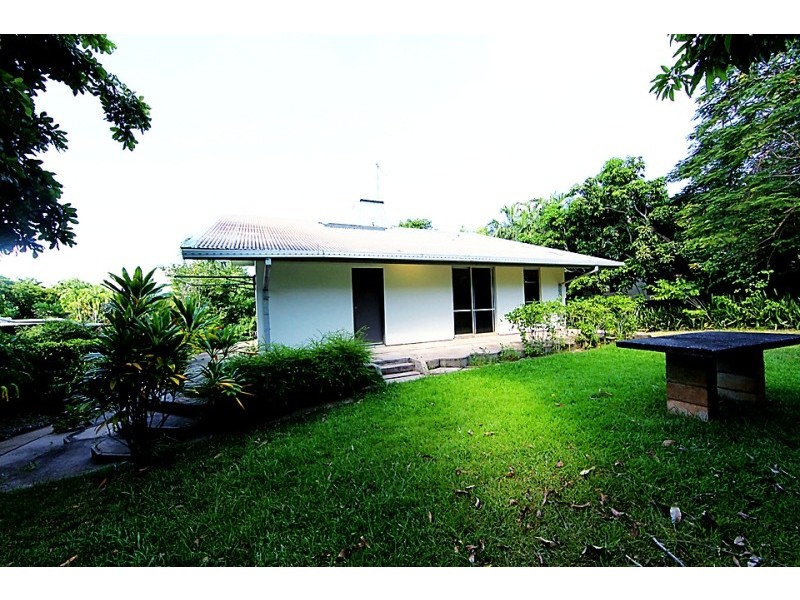 15 Matthews Road, Anula NT 0812