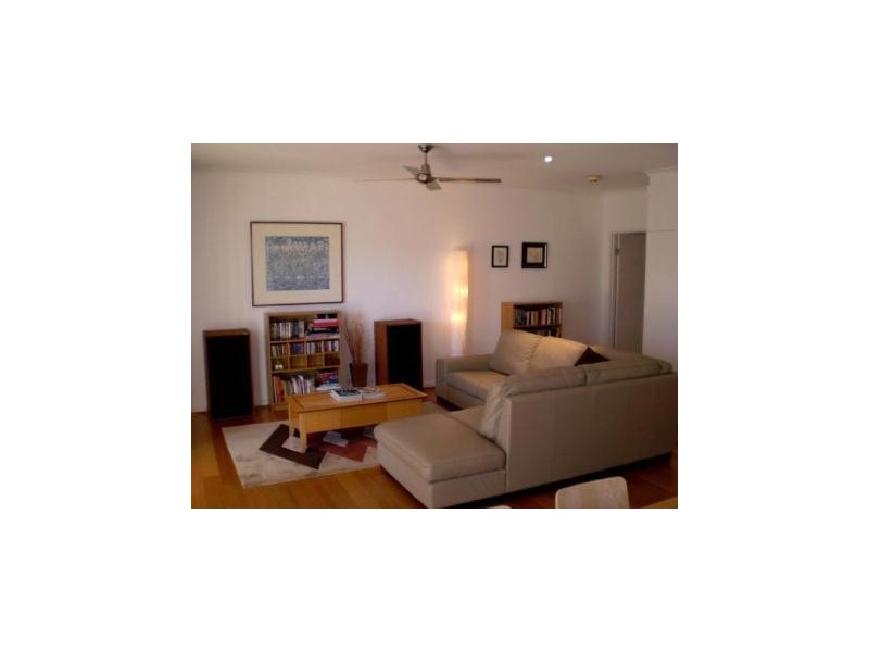 1/6 Houston Street, Larrakeyah NT 0820