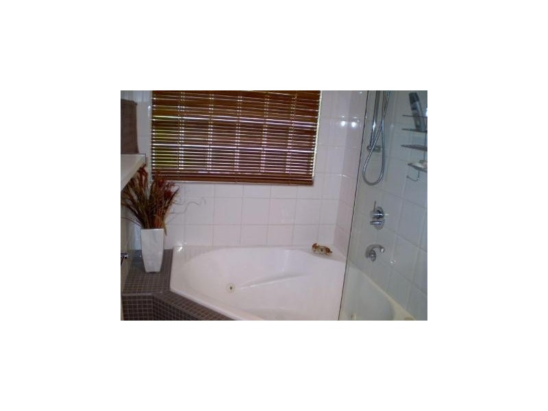 1/6 Houston Street, Larrakeyah NT 0820