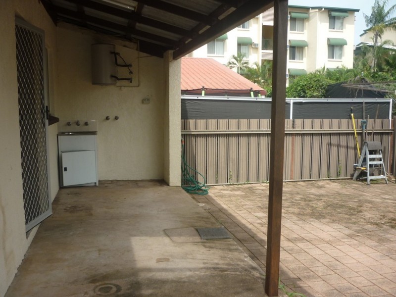 8/31 Gardens Hill Crescent, The Gardens NT 0820