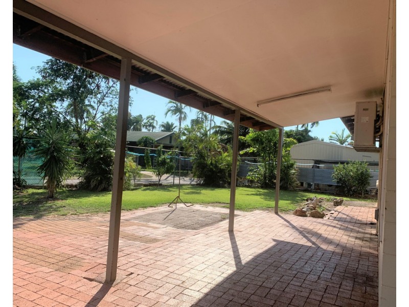 2 Eucla Court, Karama NT 0812