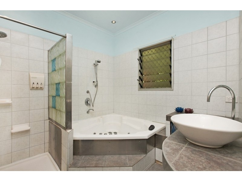 14 Bombax Street, Moulden NT 0830