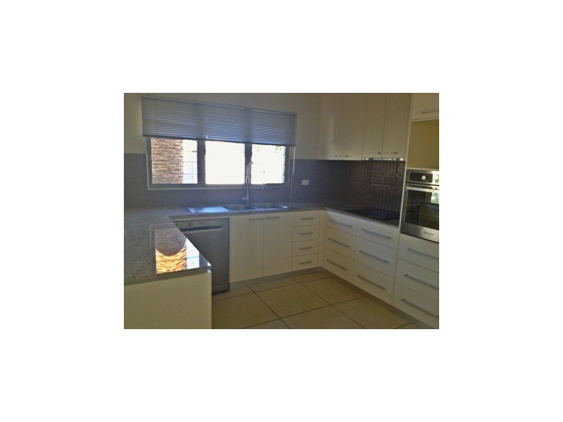 13/125 Dickward Drive, Coconut Grove NT 0810