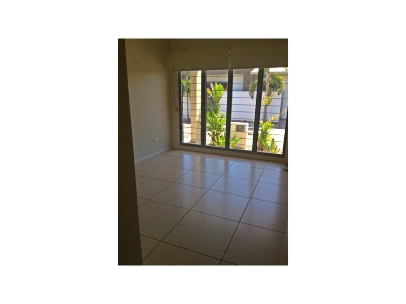 13/125 Dickward Drive, Coconut Grove NT 0810