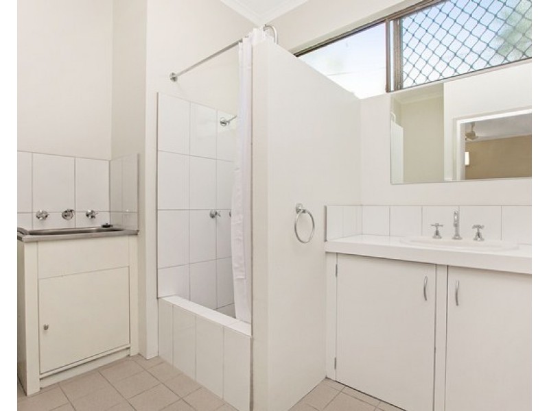 10/16 Somerville Gardens, Parap NT 0820