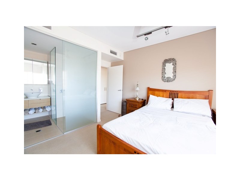 236/19B Kitchener Drive, Darwin City NT 0800