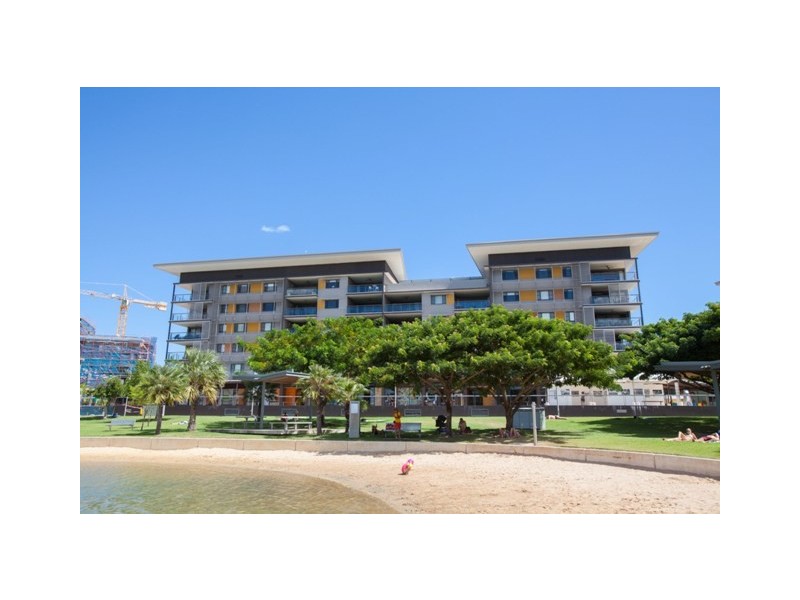 236/19B Kitchener Drive, Darwin City NT 0800