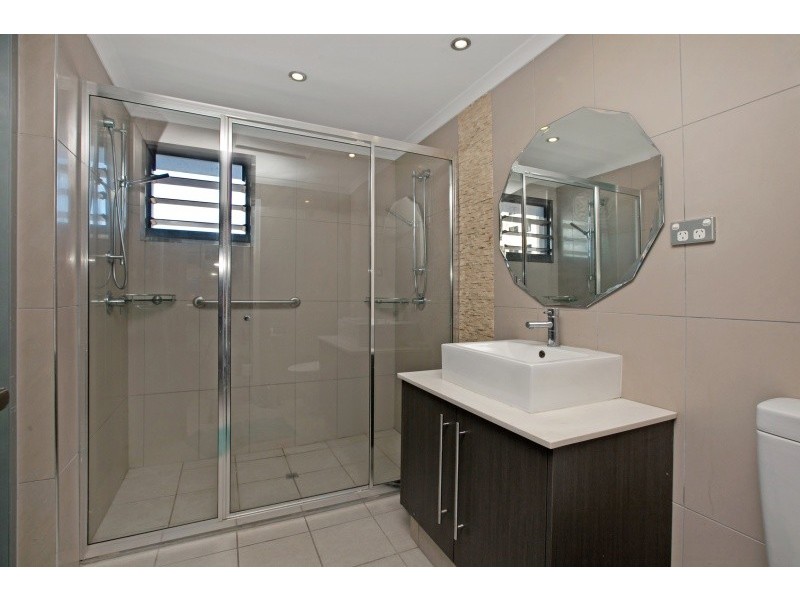 9/107 Woods Street, Darwin NT 0800