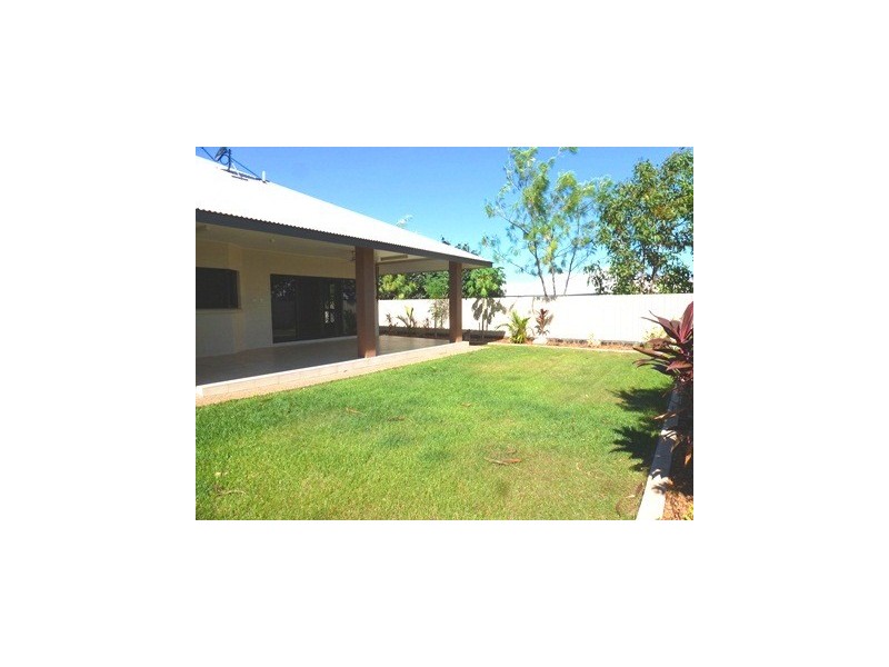 31 Dawarra Crescent, Lyons NT 0810