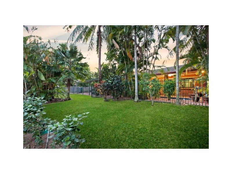 2/18 Carnoustie Circuit, Marrara NT 0812