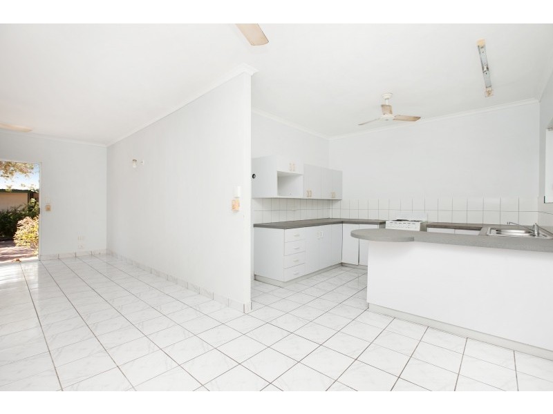 1/44 Bagshaw Crescent, Gray NT 0830