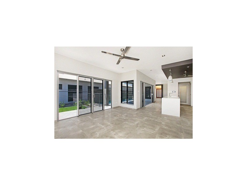 9 Ivinson Street, Muirhead NT 0810