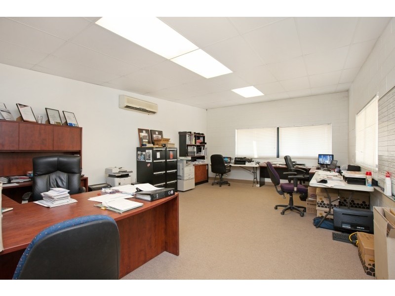 8/16 Charlton Court, Woolner NT 0820